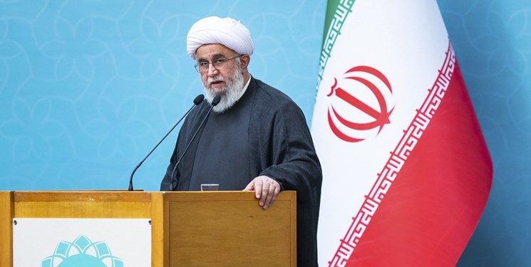 آیت‌الله رمصانی: مصرف‌گرایی در مجالس مهمانی یک‌آفت برای جامعه است
