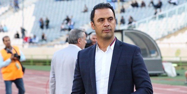 مهدی پاشازاده سرمربی شهدای ساری شد