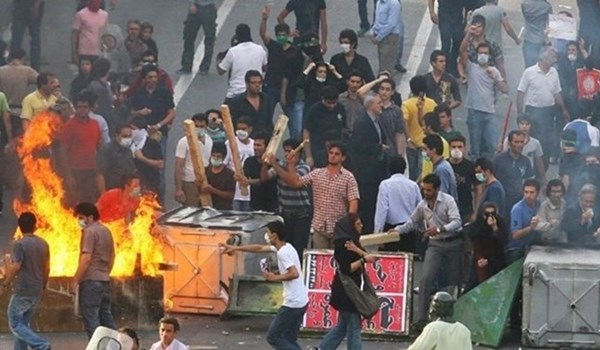 بازخوانی خاطرات تلخ و شیرین 88 به روایتِ حضور