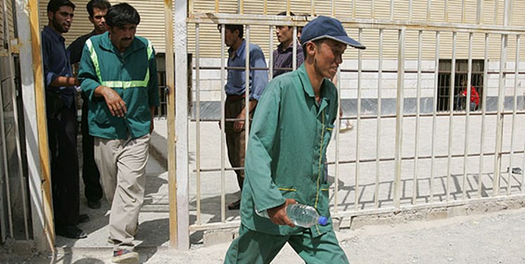 17 تبعه غیرمجاز خارجی در بندرانزلی دستگیر شدند