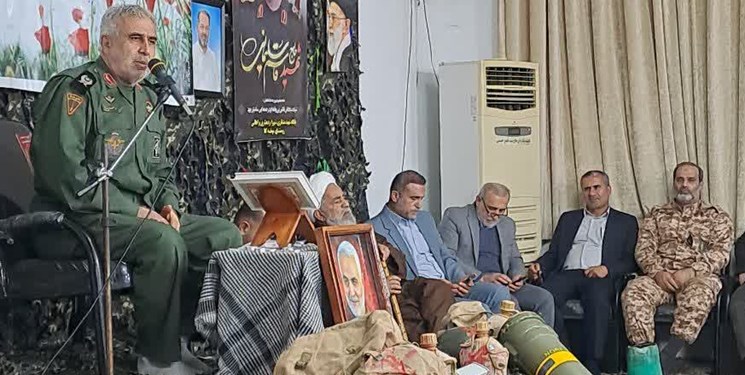 شهدای ایران اسلامی از مکتب عاشورایی و حسینی درس دشمن ستیزی آموختند