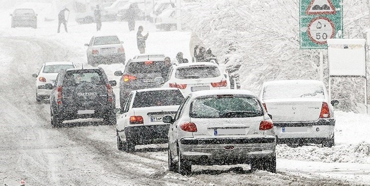 رانندگان از سفرهای غیرضروری در کوهستان‌ها پرهیز کنند