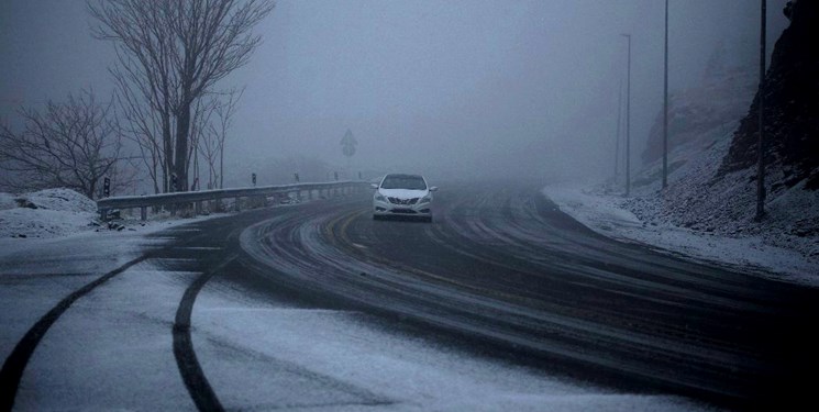 تداوم برف و باران با استقرار هوای سرد در مازندران