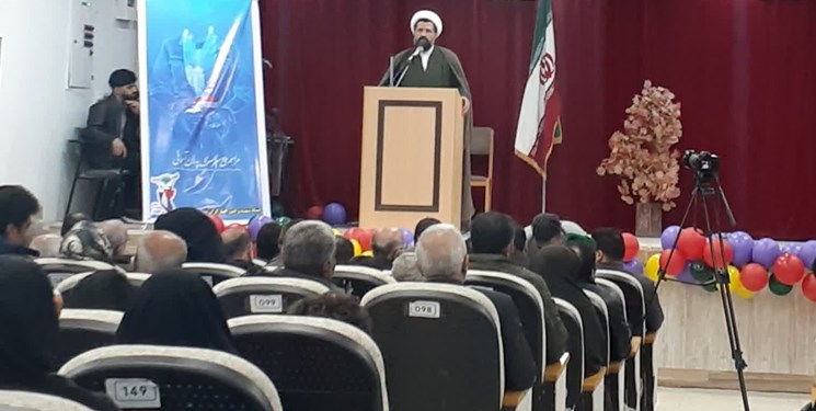 برگزاری همایش پدران آسمانی در گلوگاه با تاکید بر حضور هوشمندانه در انتخابات