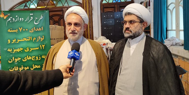 توزیع 12 سری جهیزیه و 700 بسته تحصیلی به‌مناسبت دهه فجر در آمل