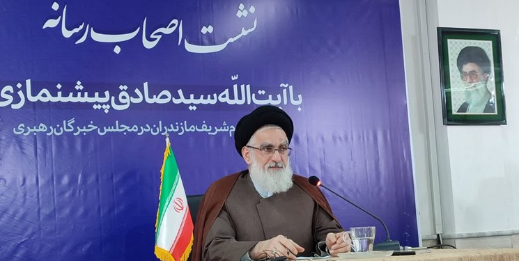 مسائل و مشکلات کشور با همدلی و همراهی  مردم و مسؤولان حل شدنی است