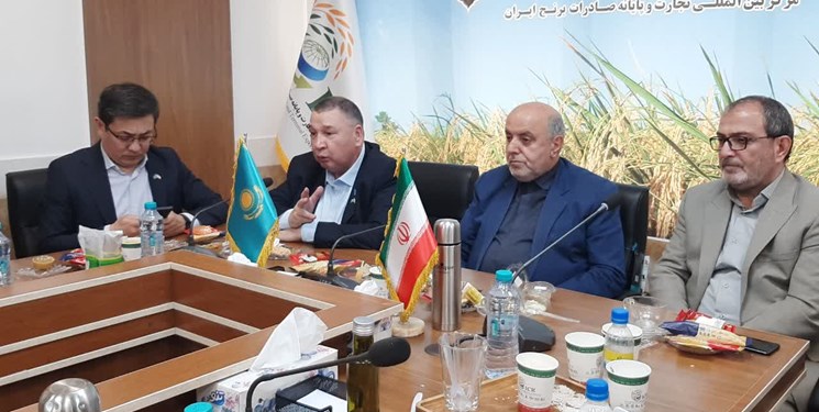 لزوم تبادلات دریایی و همکاری بنادر امیرآباد و آکتائو قزاقستان با حداکثر توان