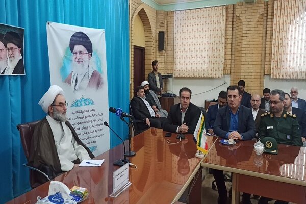 ورزشکار و قهرمان با اخلاق برای جامعه الگوی تاثیرگذار است