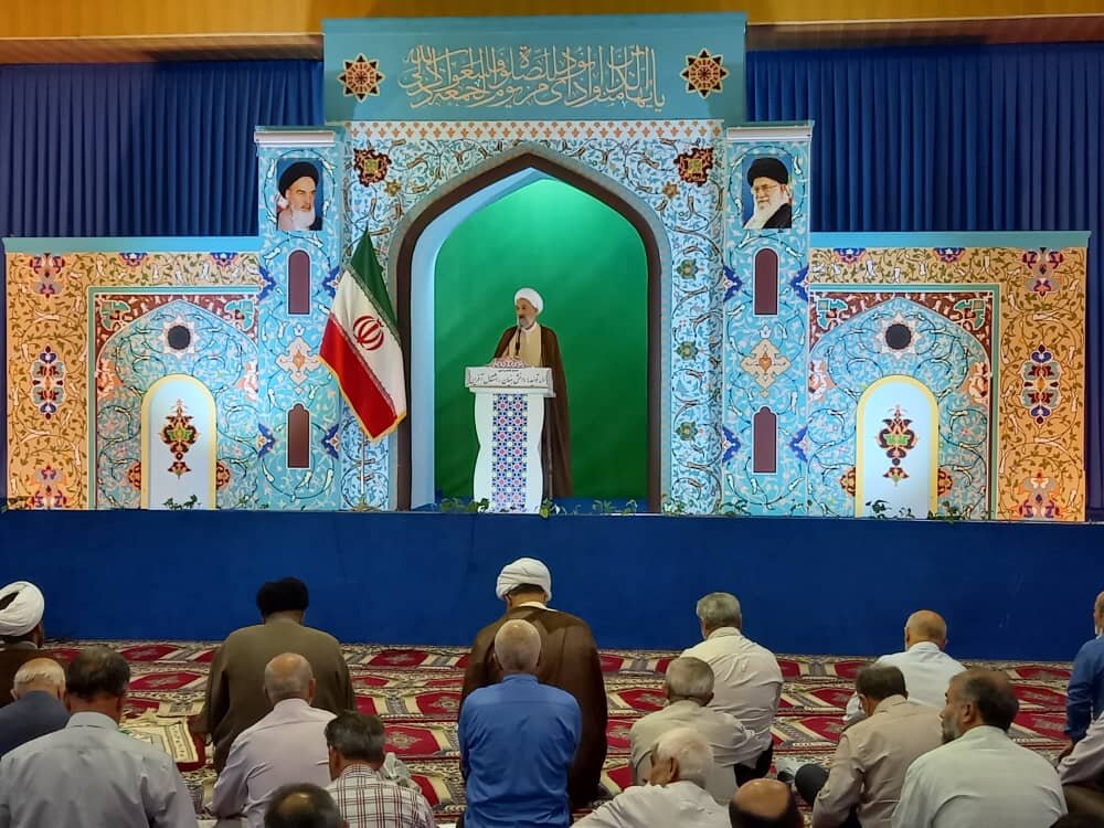بررسی عملکرد قرآنی در بازار، بانک‌ها و دستگاه‌های اجرایی