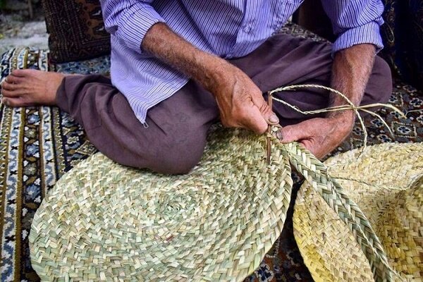 حصیربافی؛ شغلی با قدمتی 5000 ساله در گیلان