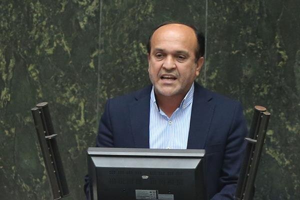 نماینده قائم‌شهر: کشاورزان پرتقال و نارنگی را کیلویی 3 الی 4 هزار تومان می‌فروشند