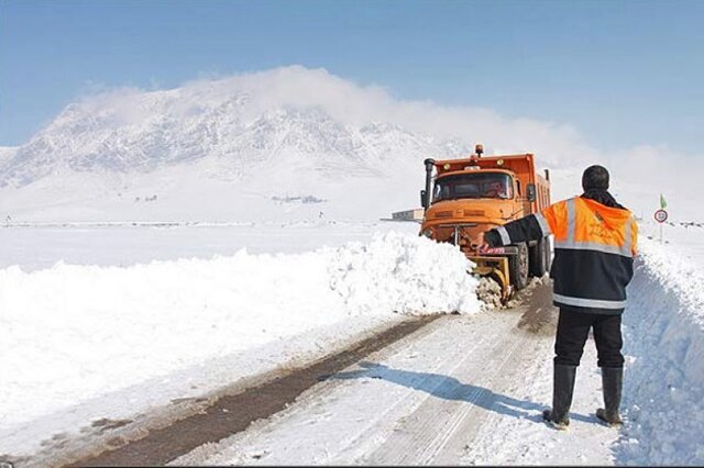 استقرار راهداری در مناطق برف‌گیر مازندران/ تردد در مناطق کوهستانی و برفی جریان دارد