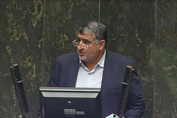 دلخوش: اگر برای مدیریت بازار ارز کمبود قانون داریم، کمیسیون اقتصادی طرح بیاورد