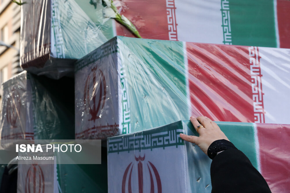 شهدا ناجی ملت ایران هستند