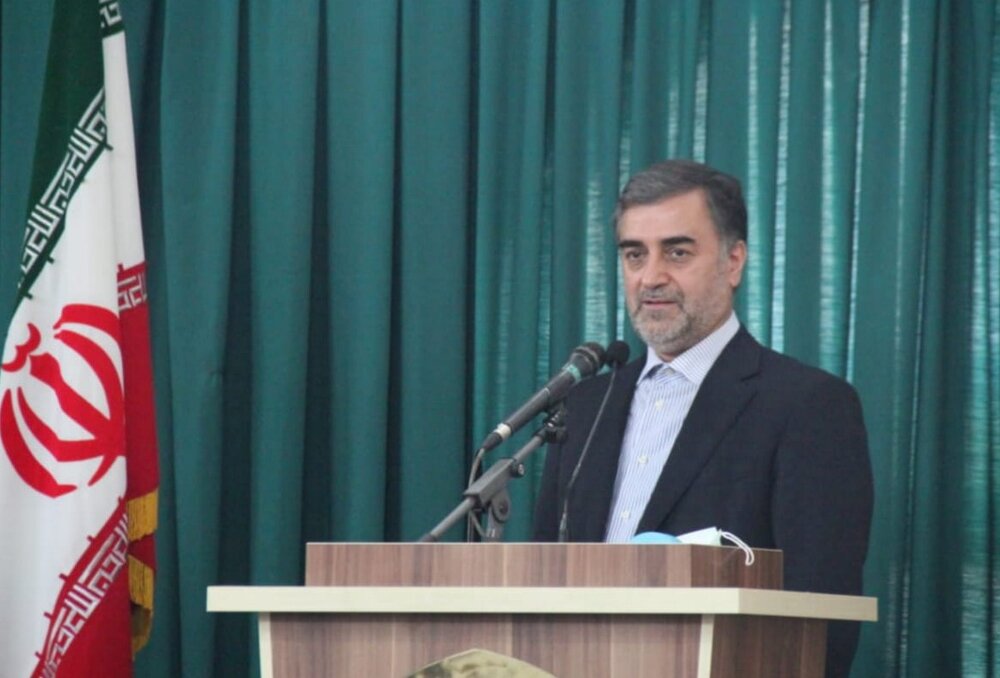 اهانت کنندگان به ارزش‌های اسلامی دچار سرنوشت سلمان رشدی می‌شوند