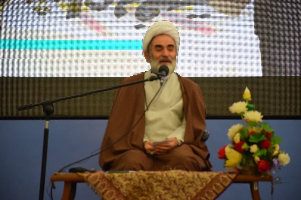 مقصد نورانی انقلاب ایجاد تمدن اسلامی است