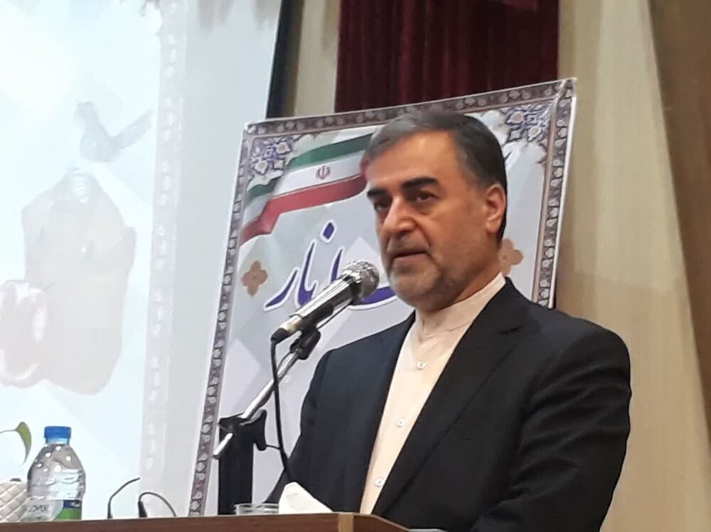 زبان هنر موثرترین ابزار برای انتقال ارزش‌های انقلاب است
