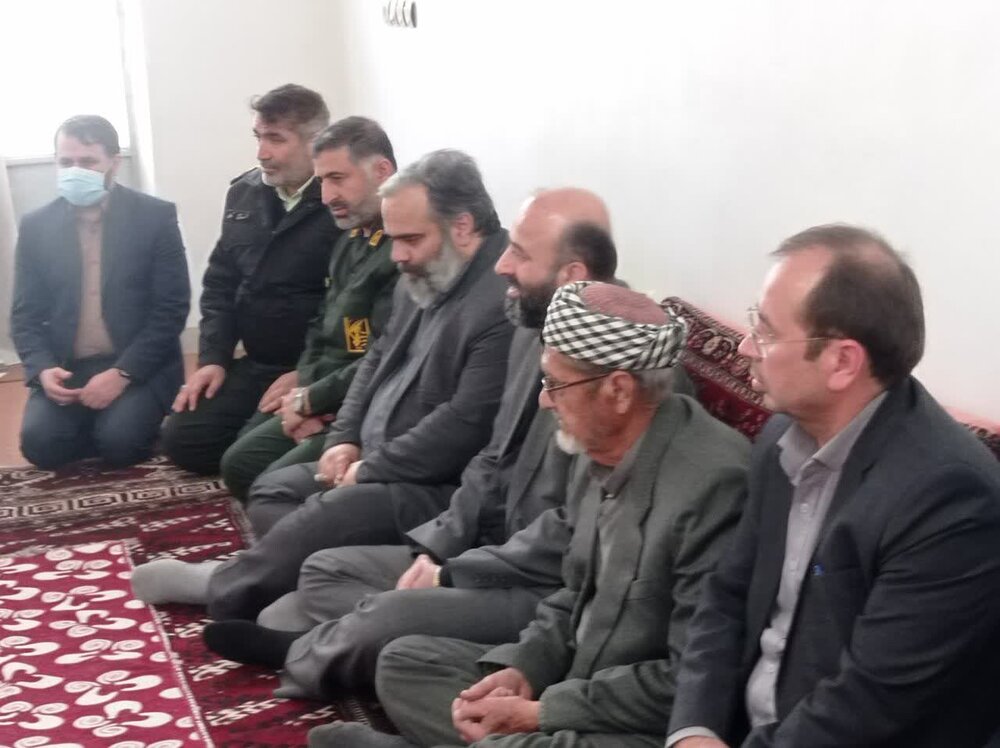 دعوت پدر شهید اهل سنت برای حضور در راهپمایی 22 بهمن