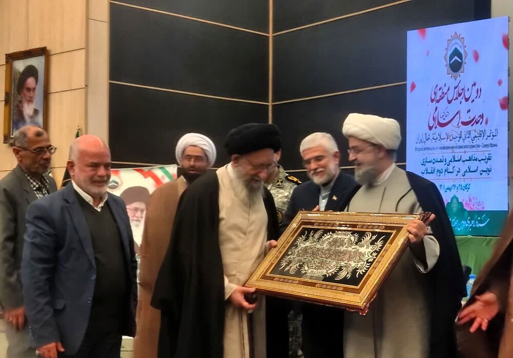 آیت الله نورمفیدی  به عنوان چهره تقریبی گلستان انتخاب شد