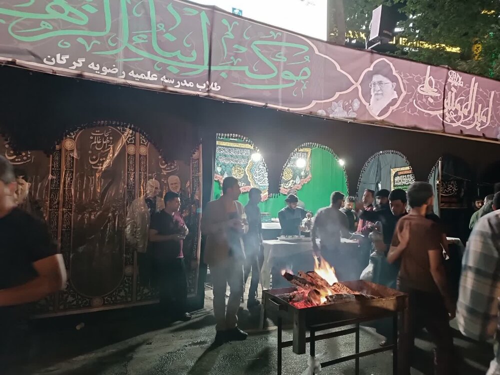 برپایی موکب‌های عزاداری در شب ضربت خوردن علی (ع) در گرگان