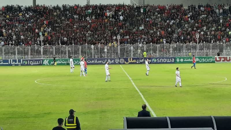رونمایی 10هزارنفری هوادران نساجی از سرمربی اسپانیایی