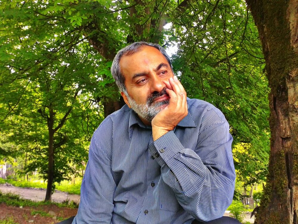 خاطرات روزانه را طوری می‌نویسم که گویی از آیندگانم
