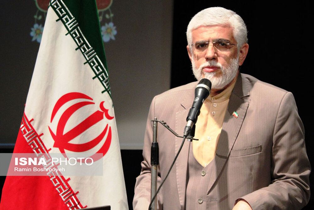 سهامداران پتروشیمی گلستان سهام خود را نفروشند