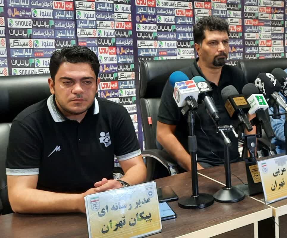 داوران فوتبال تیم پیکان را مقابل تیم‌های پرهوادار خنثی می‌بینند