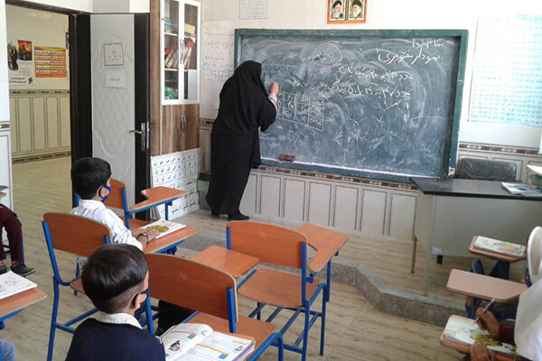امسال 199 آموزگار در گیلان جذب می شوند
