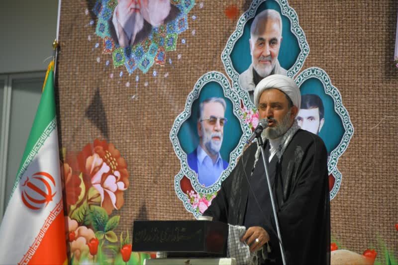 شهید آیت الله سلیمانی مصداق بارز مرزبانی عقیدتی است