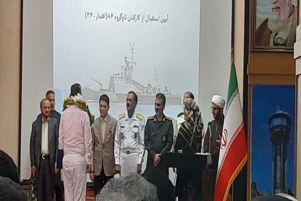 آیین تجلیل از ناوگروه 86 در انزلی برگزار شد
