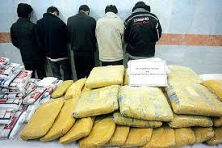 تریلر حامل 118 کیلوگرم تریاک در ساری توقیف شد