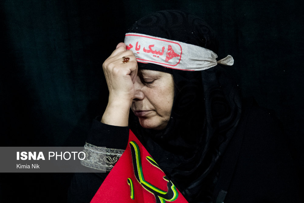 زنان عاشورایی دیار علویان در خط مقدم دفاع از ارزش ها قرار دارند