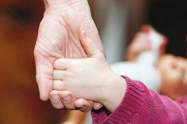 فرایند فرزند خواندگی در مازندران تسهیل می‌یابد