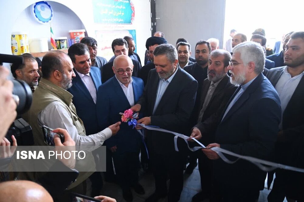 افتتاح 2 واحد تولیدی با حضور وزیر تعاون در آق‌قلا