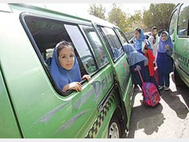 اعلام نرخ سرویس‌های مدارس در گرگان/10 اتوبوس برای تردد دانش آموزان اختصاص یافت
