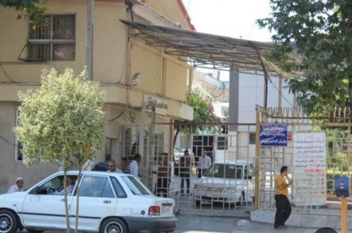 ریزش دیوار بیمارستان 5 آذر گرگان/ بیماران به بخش مجاور منتقل شدند
