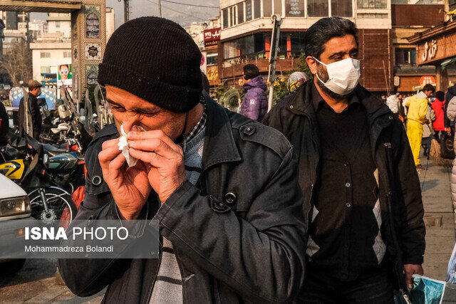 افراد دارای علائم سرماخوردگی خانه بمانند/ ماسک کاغذی؛ همچنان بهترین گزینه