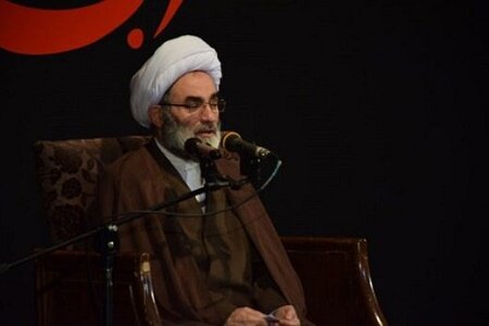 دست آمریکا به خون ملت‌ها آغشته است