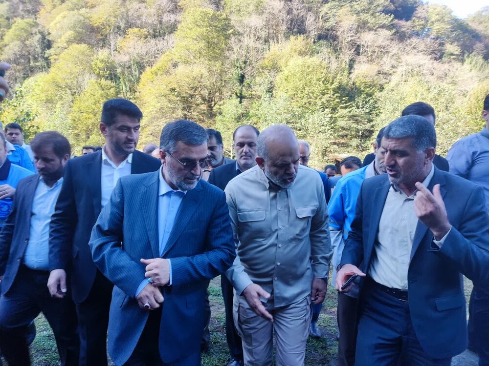 بازدید وزیر کشور از سد خرماچال عباس آباد
