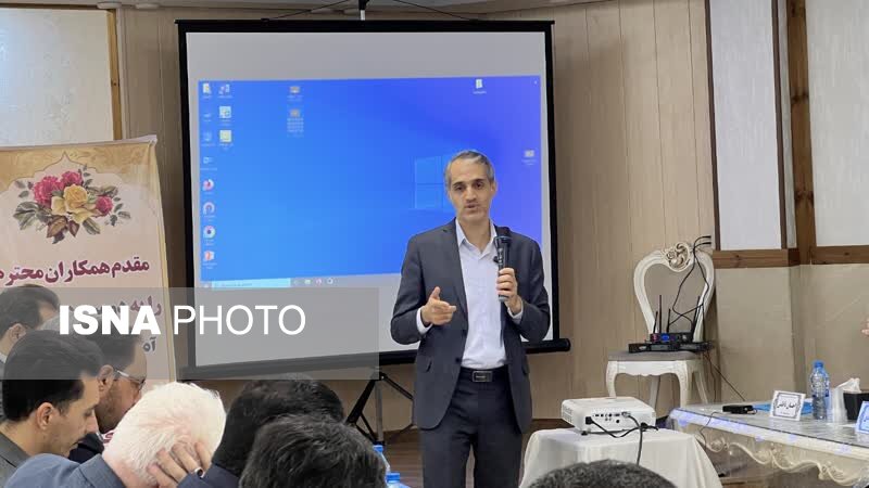 دوره‌ آموزشی وزارت کشور با هدف شناسایی کارکنان نخبه 11 استان