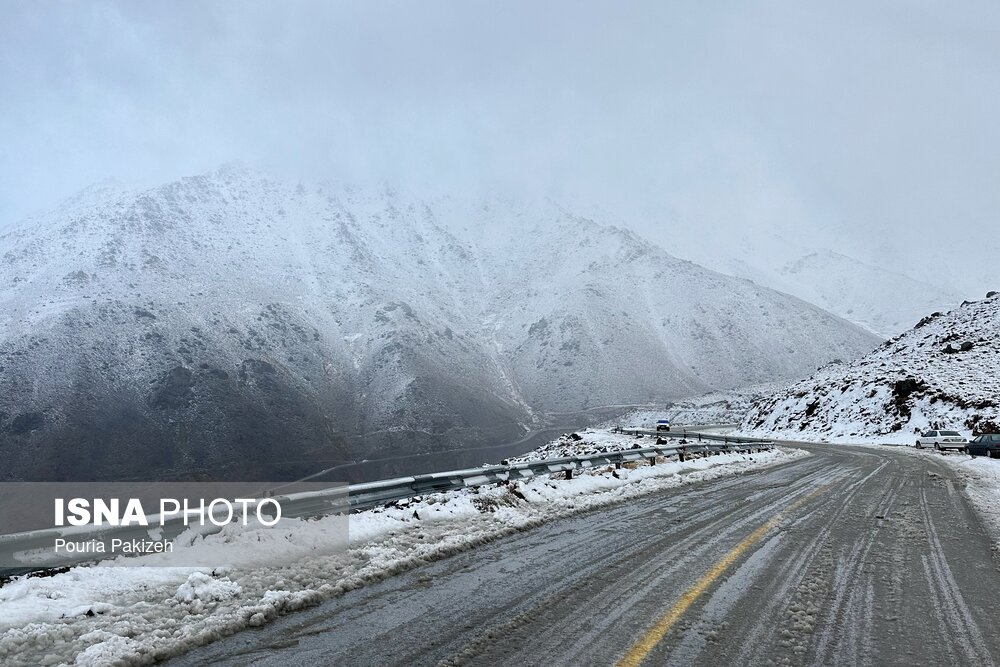 جاده‌های کوهستانی گلستان سفیدپوش شد/ پرهیز از سفرهای غیرضروری