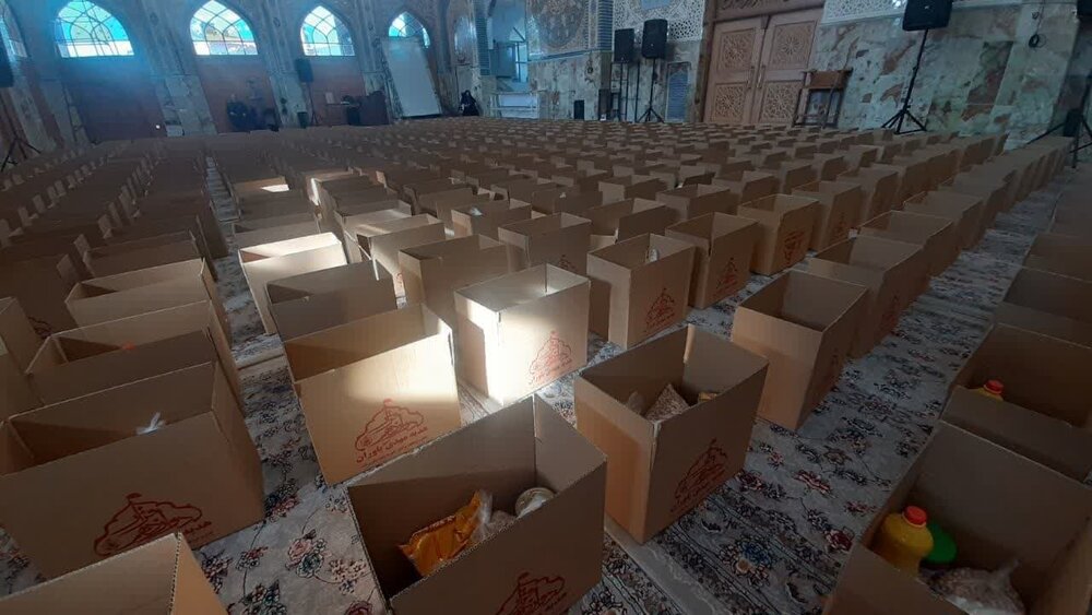 توزیع 1200 بسته معیشتی در قرار دوازدهم آذر ماه گیلان