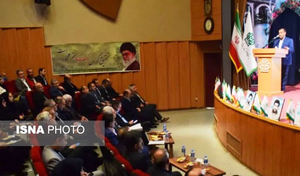 پژوهشگران و فناوران برتر گلستان تجلیل شدند