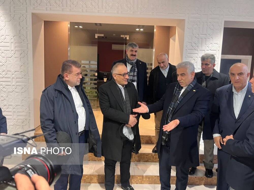 نواختن سوت کشتی های صادرات گیلان در بزرگترین دریاچه جهان