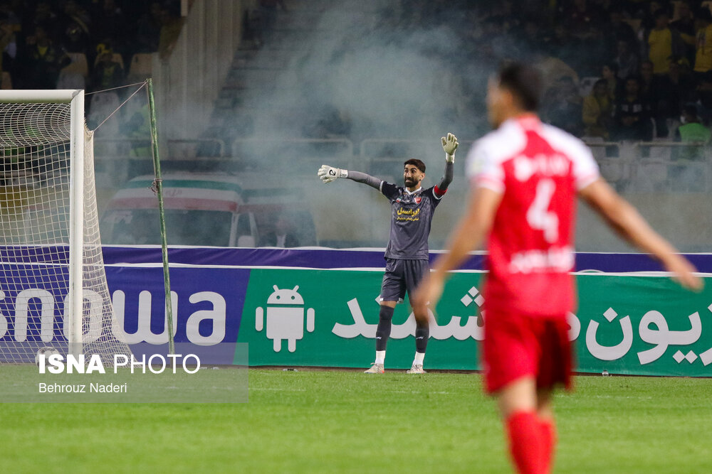 نتایج لحظه به لحظه هفته سیزدهم لیگ برتر فوتبال/ باهویی ناجی پرسپولیس