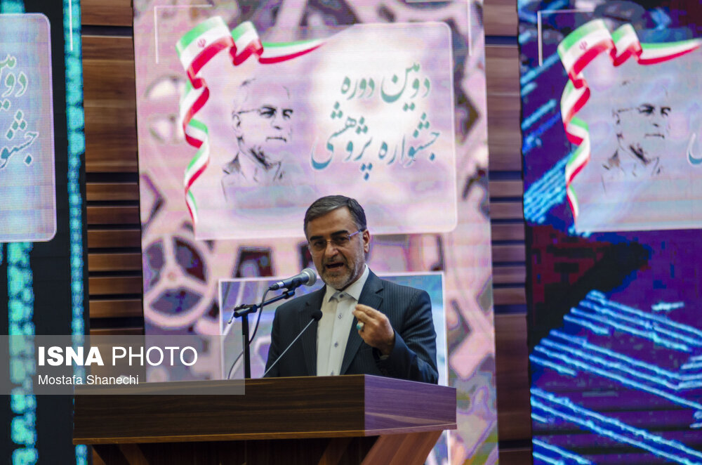 ارتباط و تعامل دستگاه‌های اجرایی در حوزه پژوهش باید تقویت شود