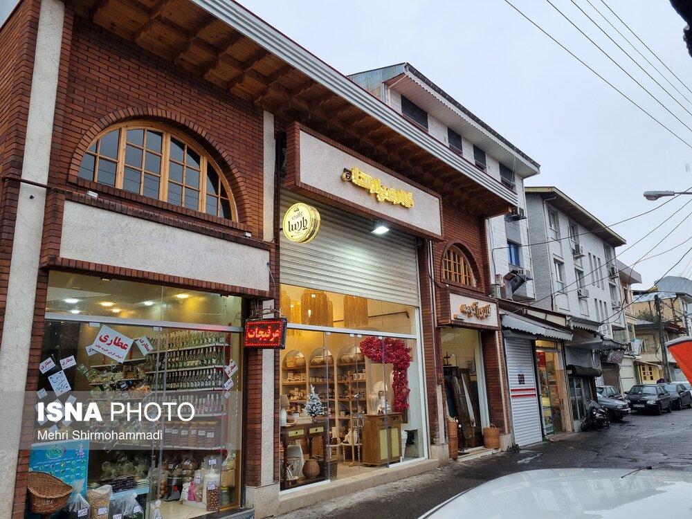عمارت میرزا علی معاون، فروشگاه صنایع دستی شد