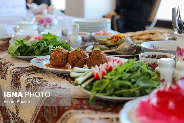 جشنواره غذا فرصتی برای احیای غذاهای فراموش شده رشت