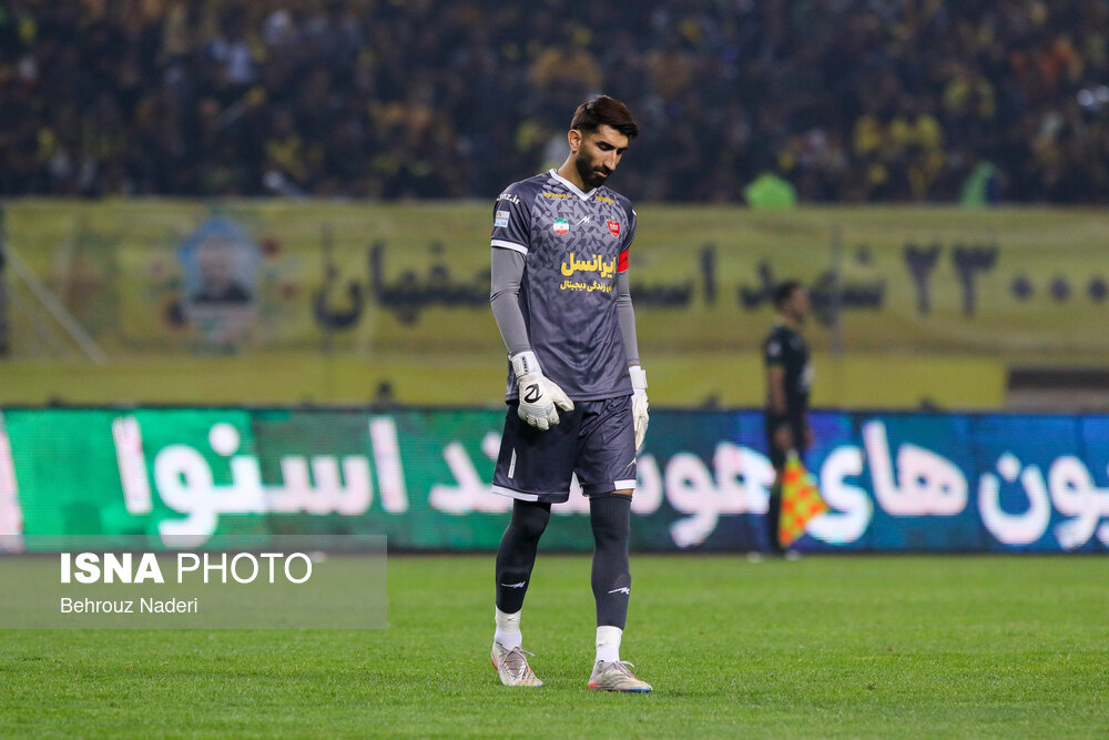 بیرانوند: فدراسیون فوتبال تیم‌ها را به جان هم انداخت/جریمه پرسپولیس به خاطر خزانه فدراسیون بود!